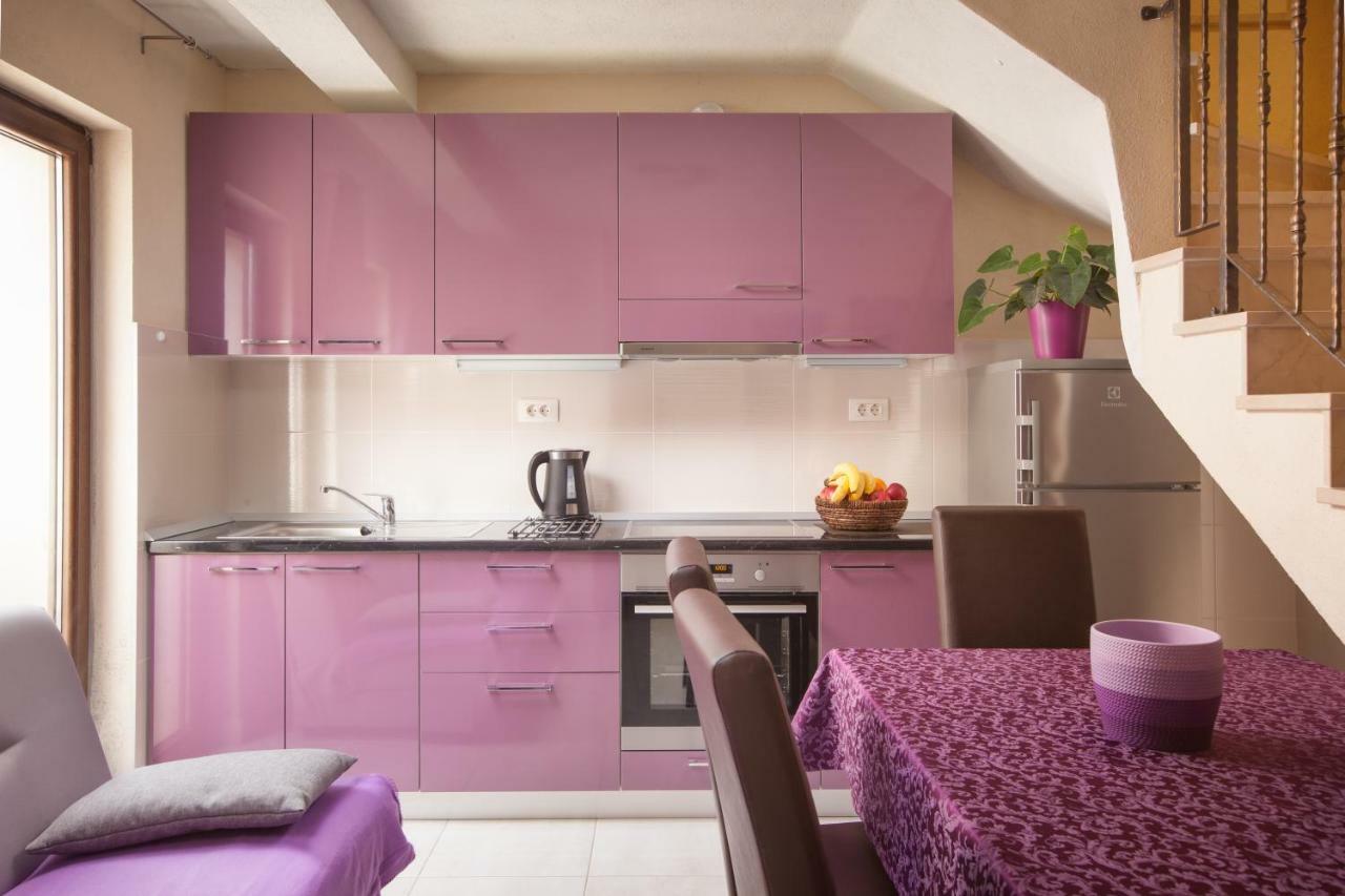 Apartments Kate Макарська Екстер'єр фото